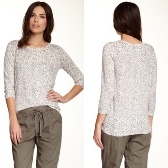 JOIE WOOL RIANA ANIMAL PRINT CREW NECK SWEATER XS - Picture 1 of 10